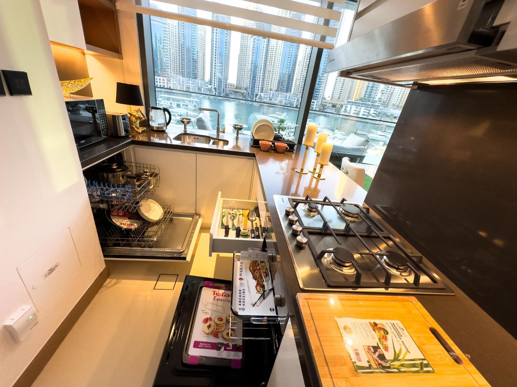 Vida Dubai Marina & Yacht Club , Hotel And Residences , Luxurious 2Br מראה חיצוני תמונה